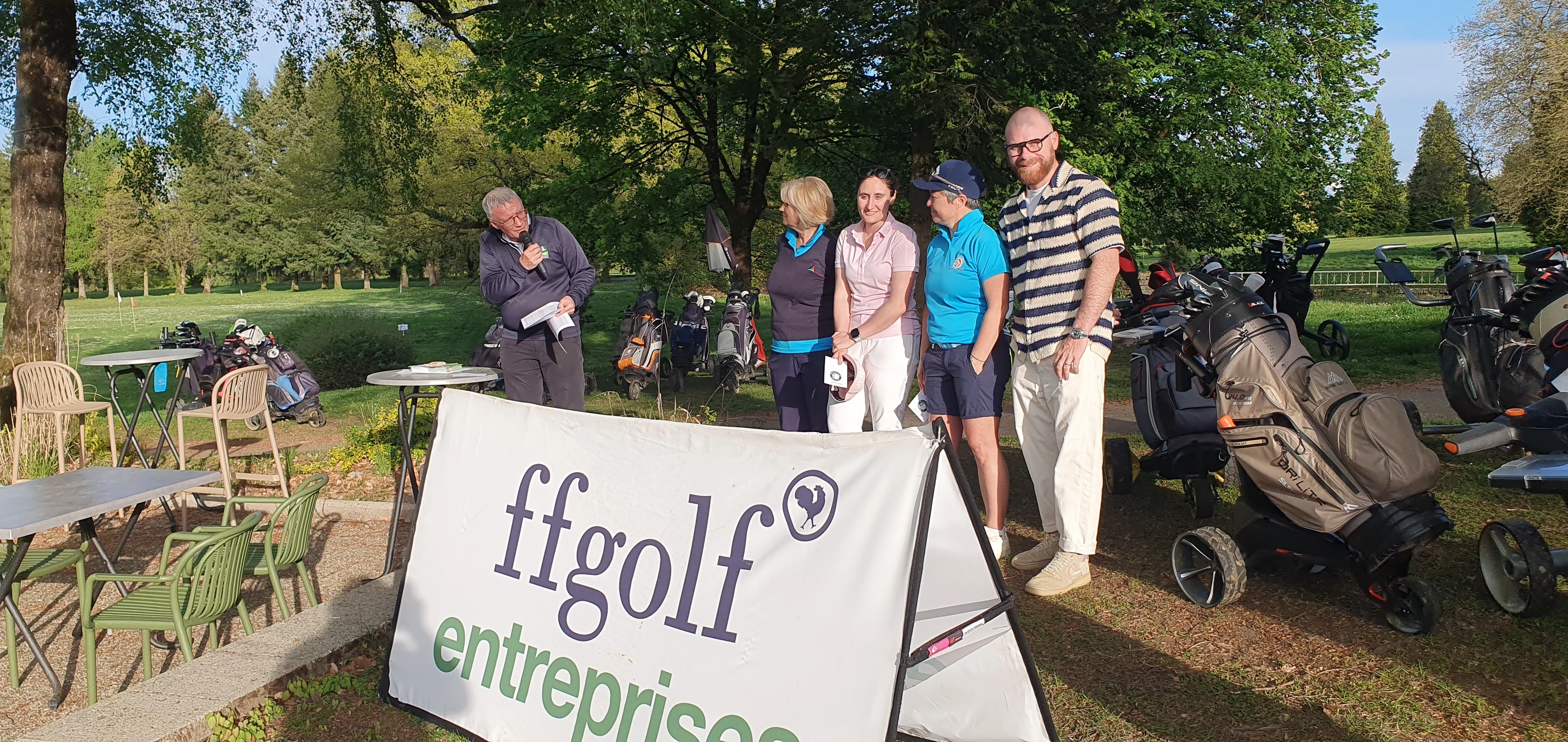 Remise des prix aux dames